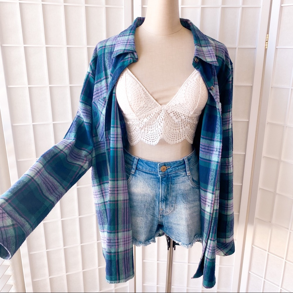 ZARA TRF DENIM High Rise Cutoff Shorts - Picture 3 of 10